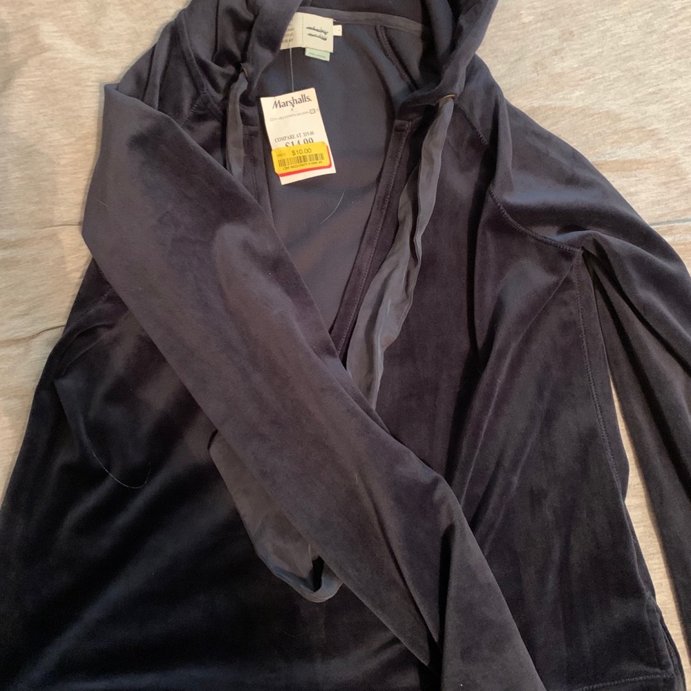 Long sleeved hoodie